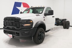 2026 Ram 5500 Chassis Cab TRADESMAN  REGULAR  4X2 120' CA Pickup