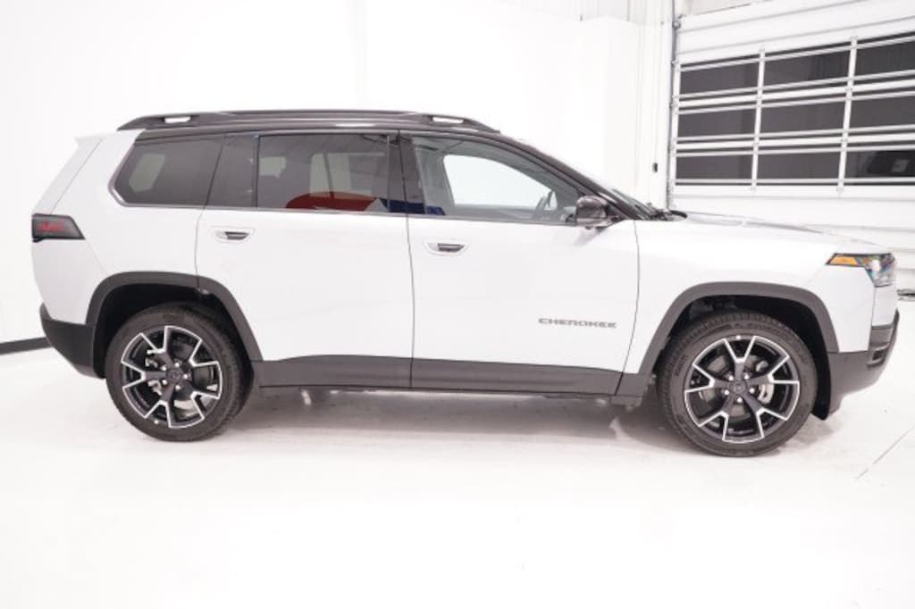 New 2026 Jeep Cherokee OVERLAND 4X4 Sport Utility
