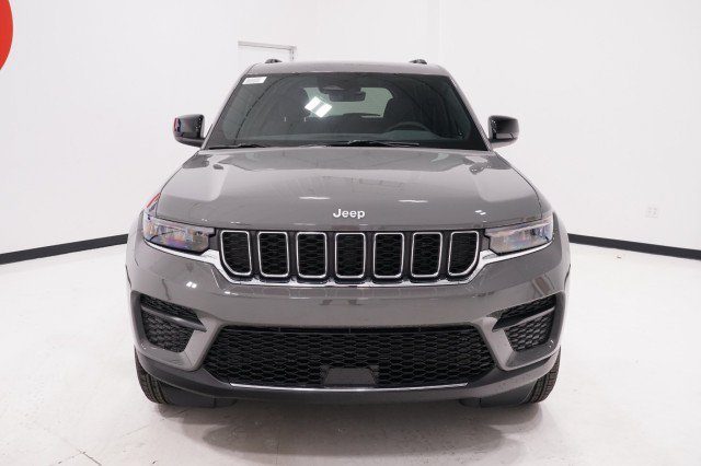 New 2027 Jeep Grand Cherokee LAREDO 4X2 Sport Utility