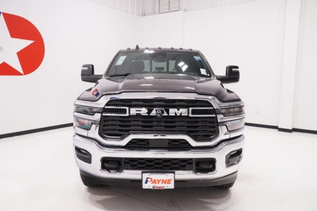 New 2027 Ram 2500 TRADESMAN CREW CAB 4X4 6'4 BOX Pickup