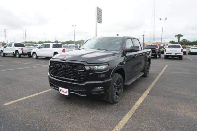 New 2026 Ram 1500 LONE STAR CREW CAB 4X4 5'7 BOX Pickup