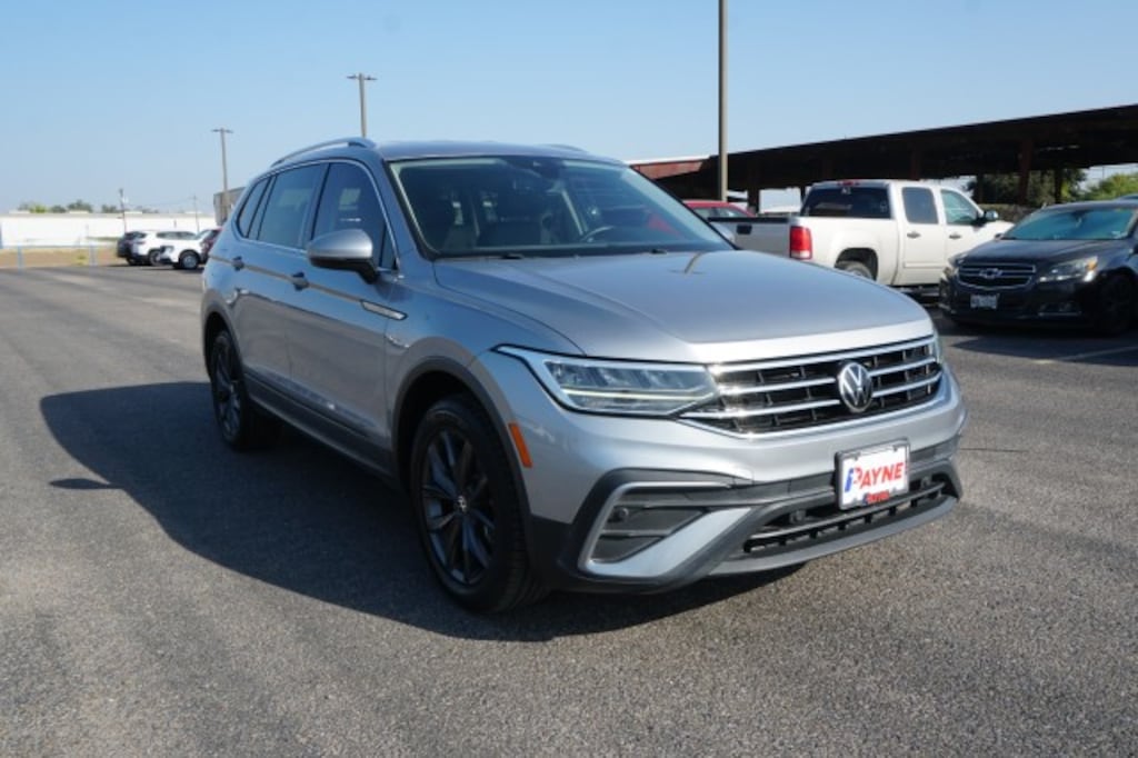 Used 2023 Volkswagen Tiguan SE SUV