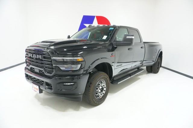 2027 Ram 3500 LARAMIE CREW CAB 4X4 8' BOX Pickup
