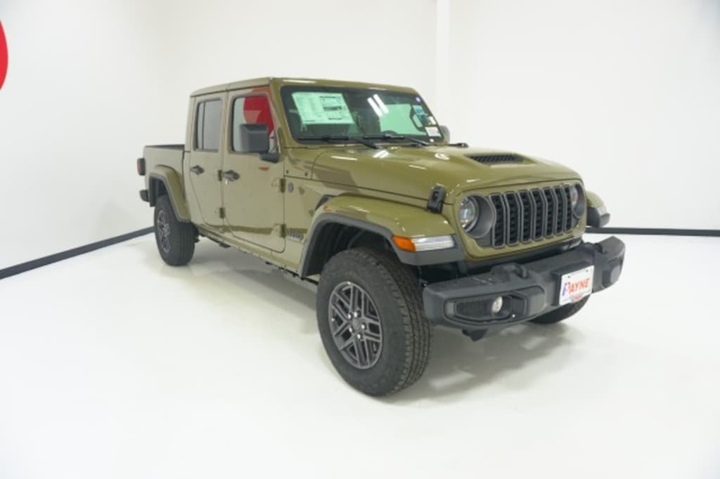 New 2026 Jeep Gladiator SPORT S 4X4 Pickup
