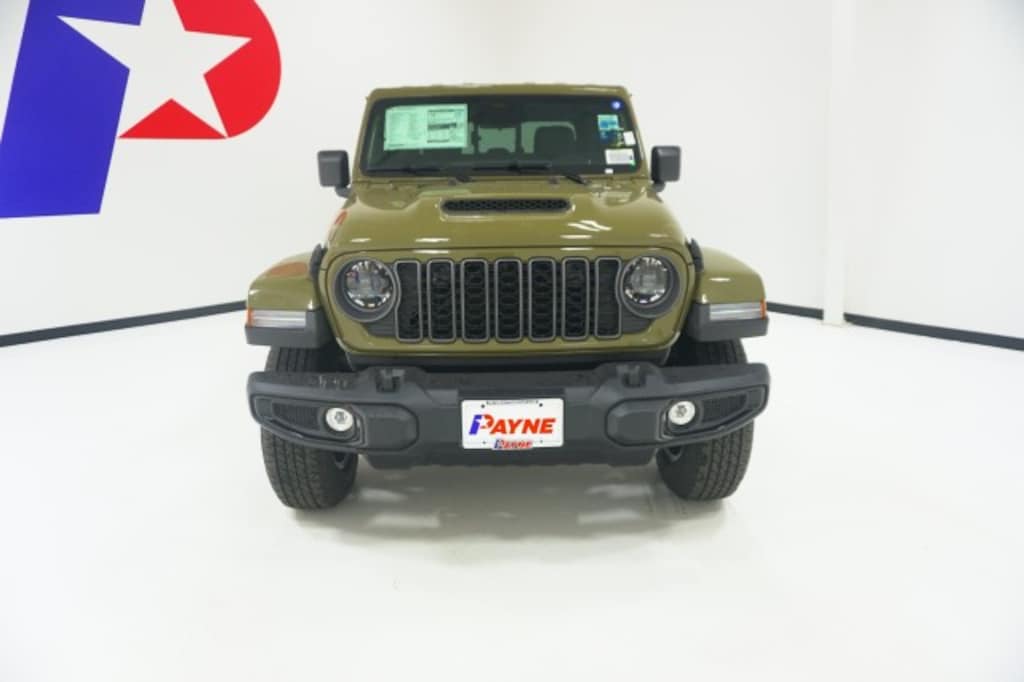 New 2026 Jeep Gladiator SPORT S 4X4 Pickup