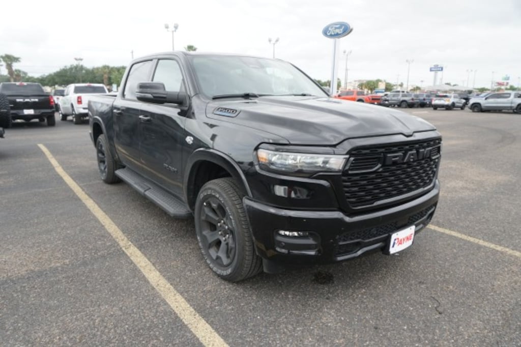 New 2026 Ram 1500 LONE STAR CREW CAB 4X4 5'7 BOX Pickup