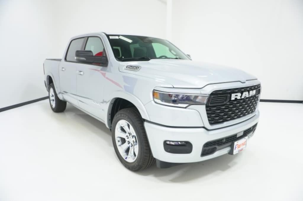 New 2026 Ram 1500 LONE STAR CREW CAB 4X2 5'7 BOX Pickup