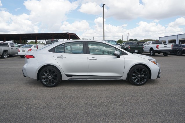 Used 2025 Toyota Corolla SE Sedan