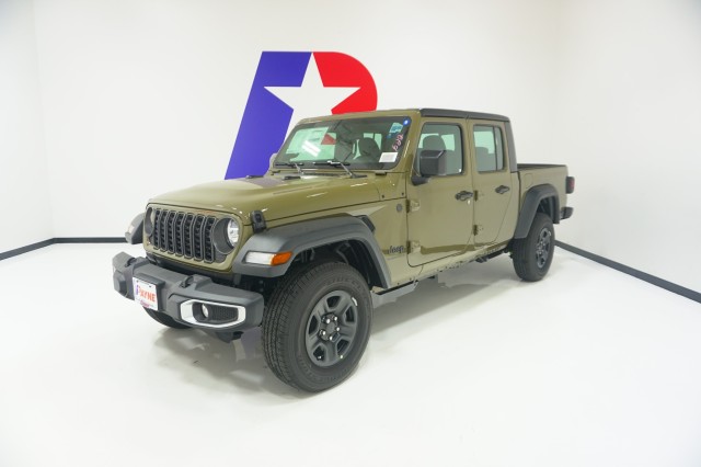 New 2026 Jeep Gladiator SPORT 4X4 Pickup