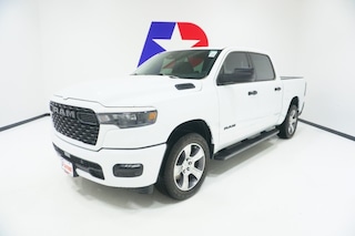 2027 Ram 1500 EXPRESS CREW CAB 4X2 5'7 BOX Pickup
