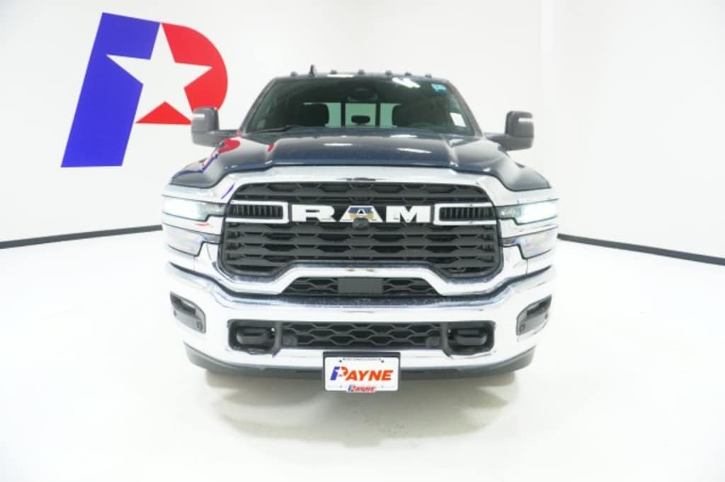 New 2027 Ram 3500 TRADESMAN CREW CAB 4X4 8' BOX Pickup