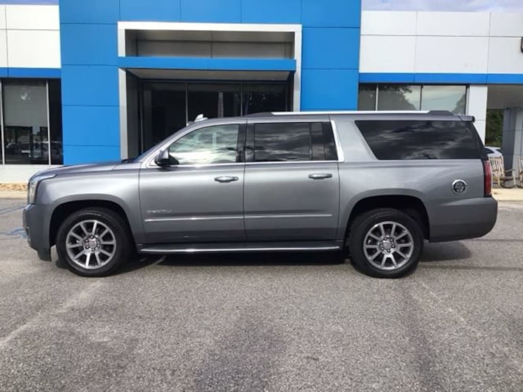 Used 2020 GMC Yukon XL Denali SUV