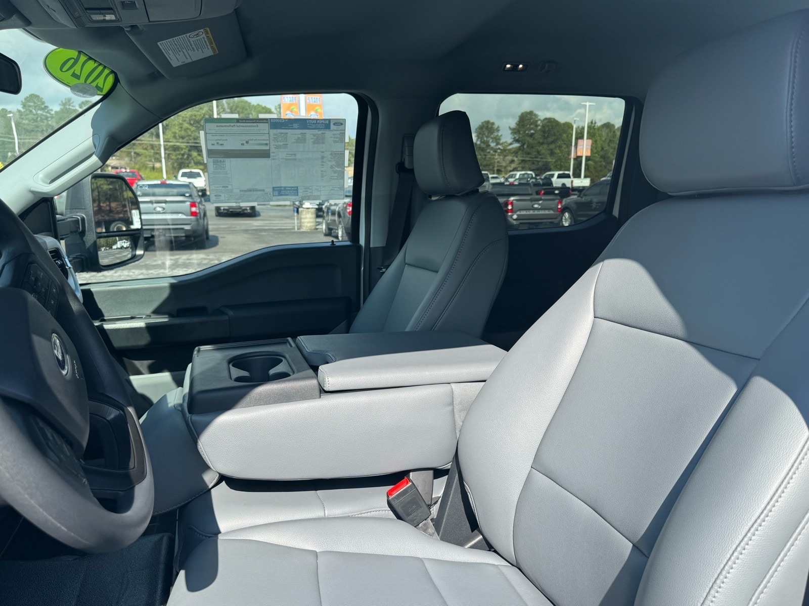 2026 Ford F-350 Super Duty XL - Photo 12