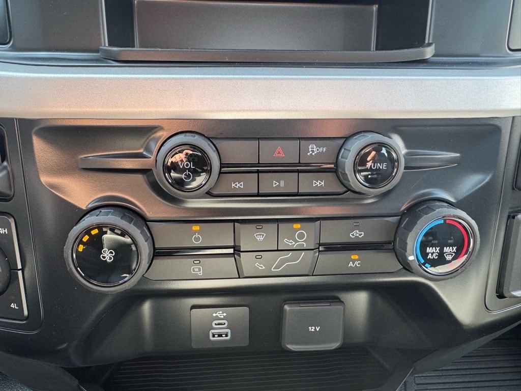 2026 Ford F-250 Super Duty XL - Photo 21