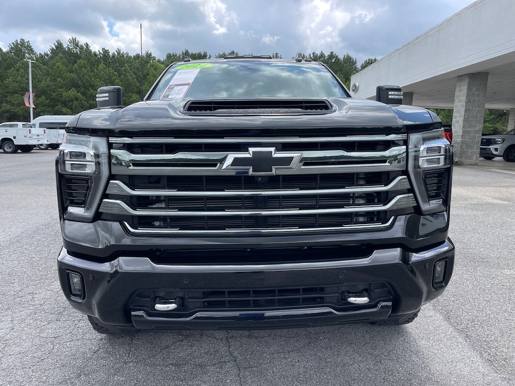 Used 2024 Chevrolet Silverado 2500HD High Country Truck