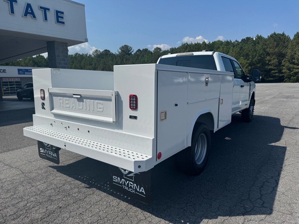 2026 Ford F-350 Super Duty Chassis Cab XL - Photo 8