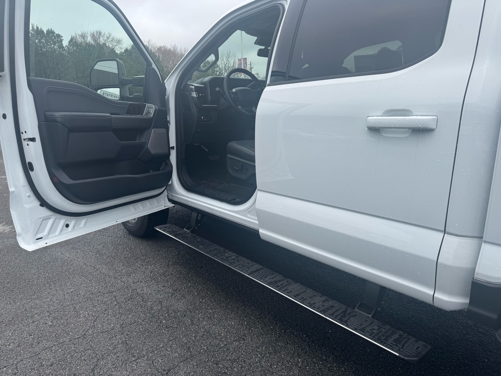 2026 Ford F-350 Super Duty Lariat - Photo 9