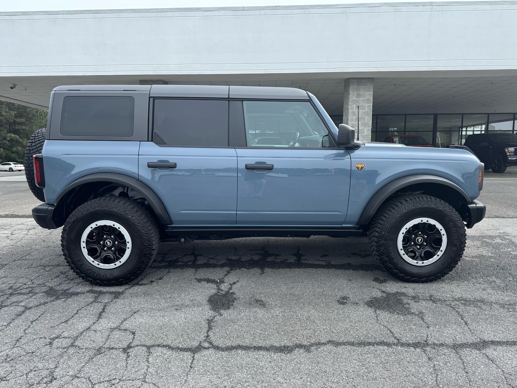 Used 2023 Ford Bronco Badlands SUV