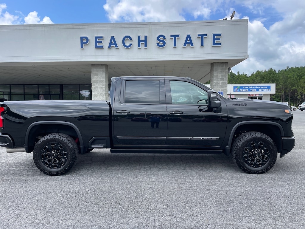 Used 2024 Chevrolet Silverado 2500HD High Country Truck