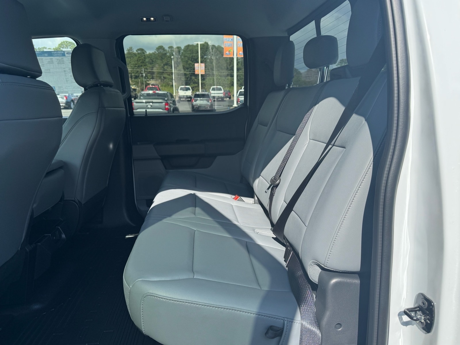 2026 Ford F-350 Super Duty XL - Photo 27
