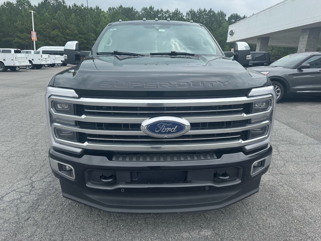 Used 2025 Ford F-350SD Platinum Truck