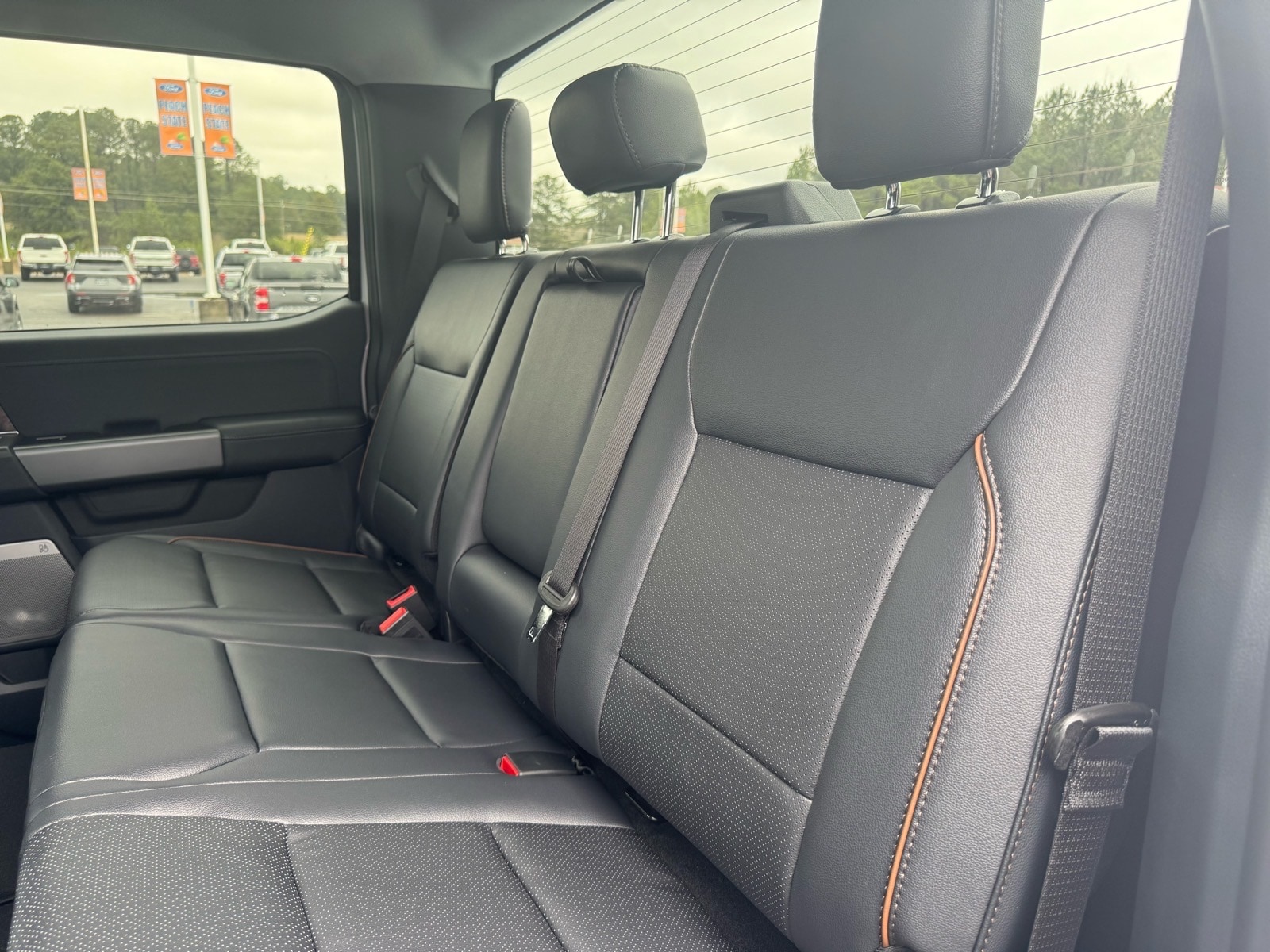 2026 Ford F-350 Super Duty Lariat - Photo 30