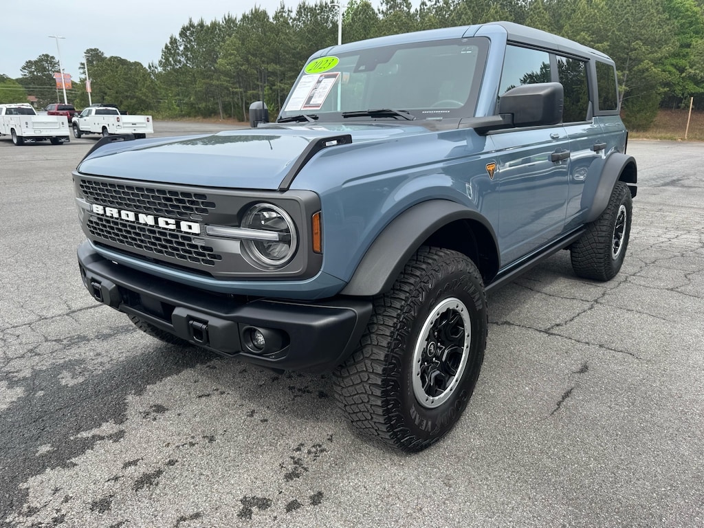 Used 2023 Ford Bronco Badlands SUV