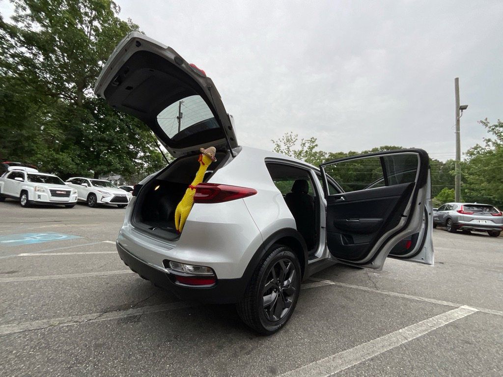 2022 Kia Sportage LX - Photo 36