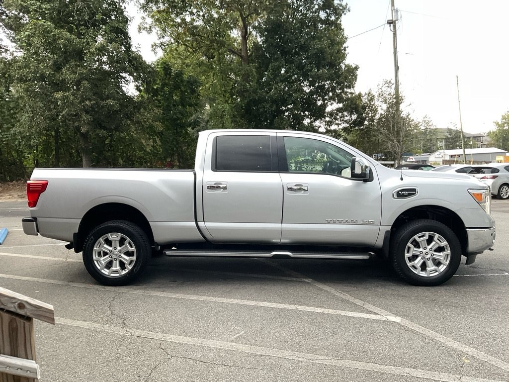 Used 2017 Nissan Titan XD SL Crew Cab Pickup