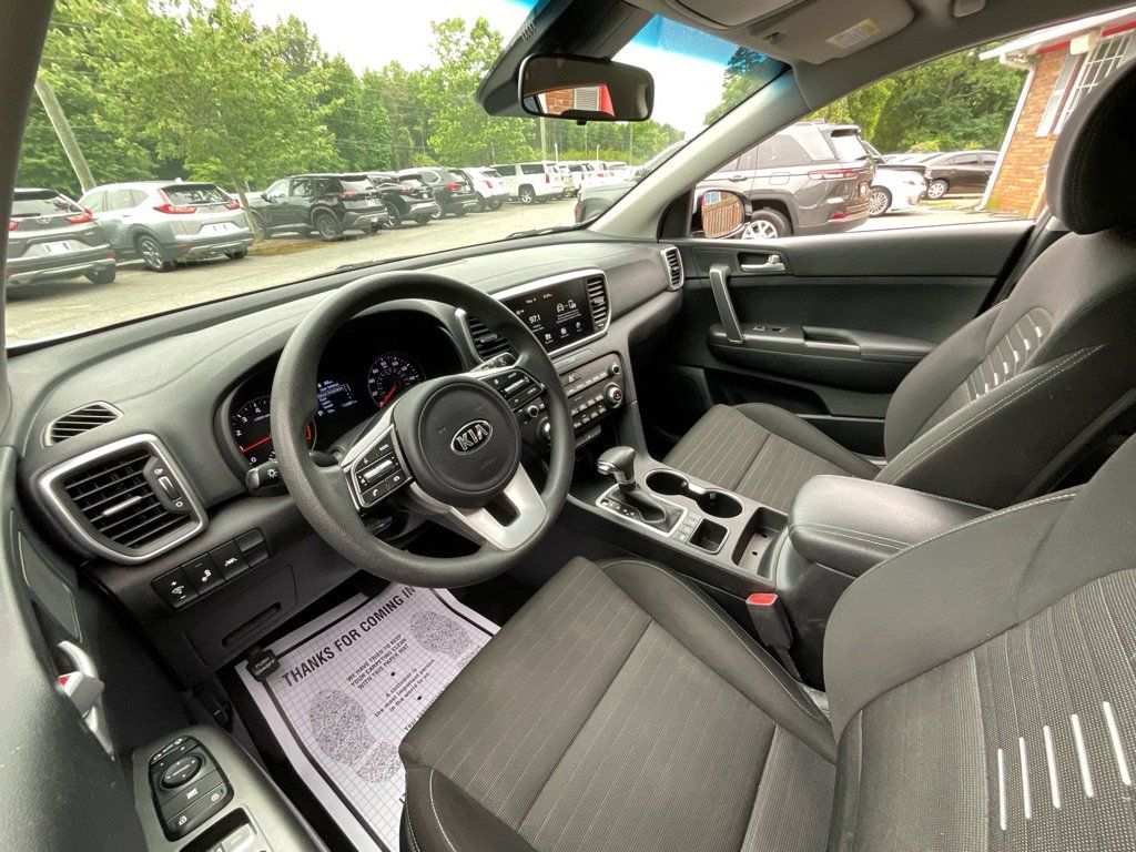 2022 Kia Sportage LX - Photo 15