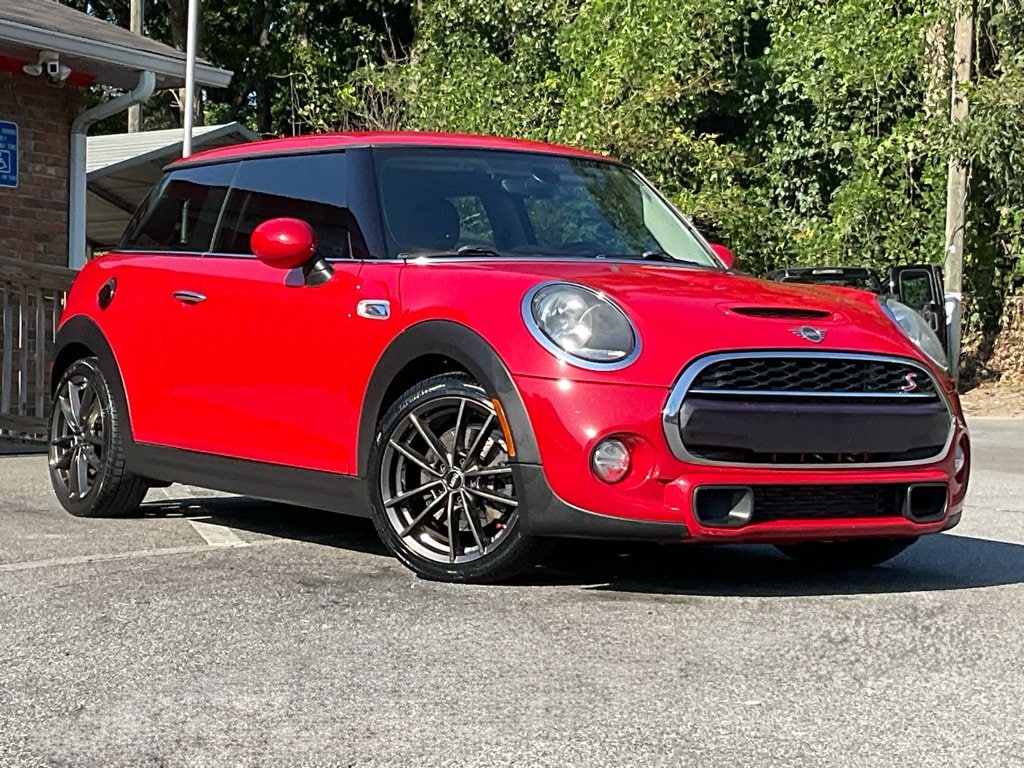 Used 2019 MINI Hardtop 2 Door Cooper S Hatchback