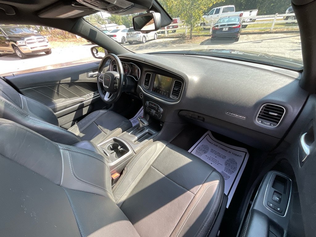 Photo 19