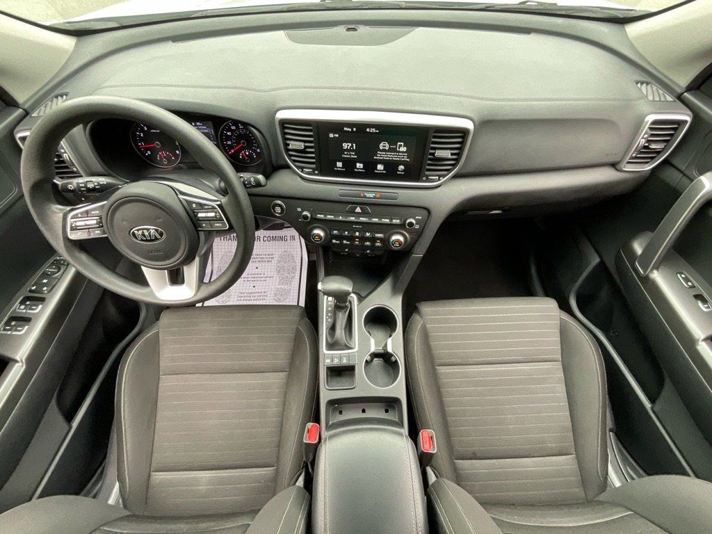 2022 Kia Sportage LX - Photo 21