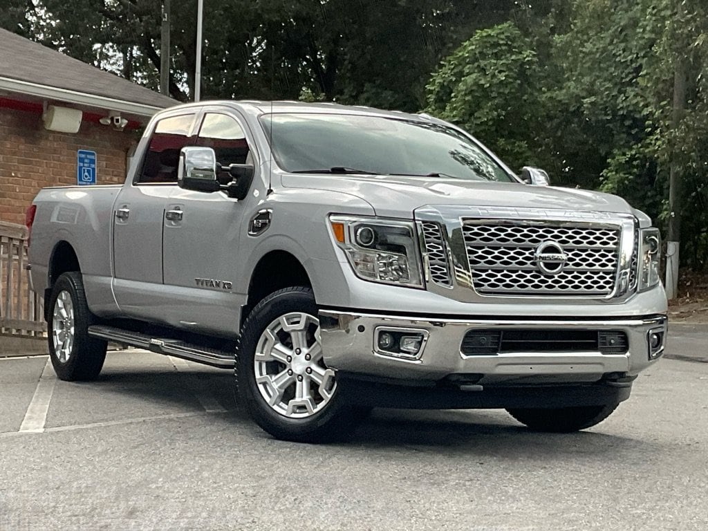 Used 2017 Nissan Titan XD SL Crew Cab Pickup