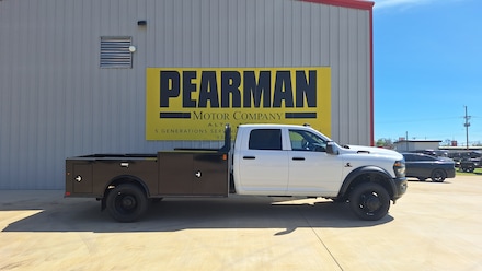 2026 Ram 5500 Chassis Cab TRADESMAN  CREW  4X4 84' CA Pickup TG265661