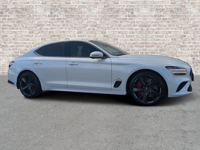 2023 GENESIS G70 Standard
