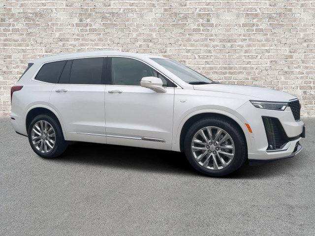 2022 Cadillac XT6