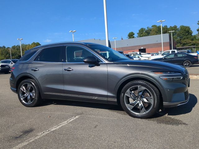 2023 GENESIS GV70 Advanced