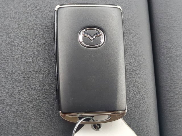 2026 Mazda CX-90 Preferred Package - Photo 26