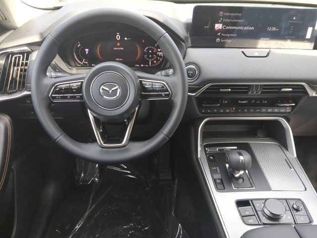 2026 Mazda CX-90 Preferred Package - Photo 14