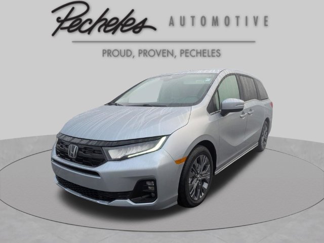 2026 Honda Odyssey Touring Minivan/Van