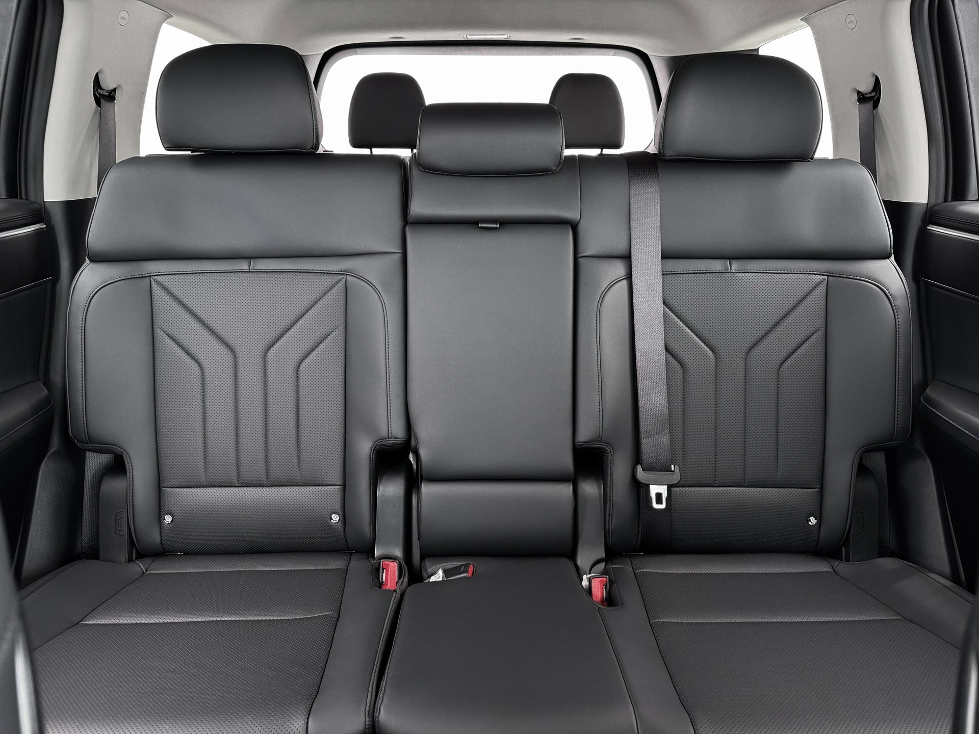 2026 Hyundai Santa Fe SEL - Photo 16