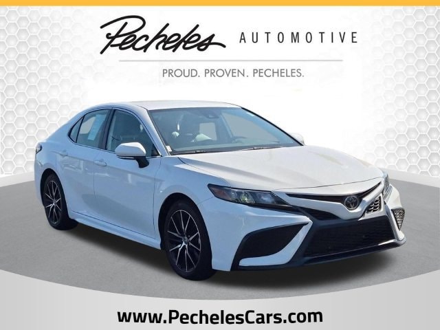 2024 Toyota Camry Sedan 