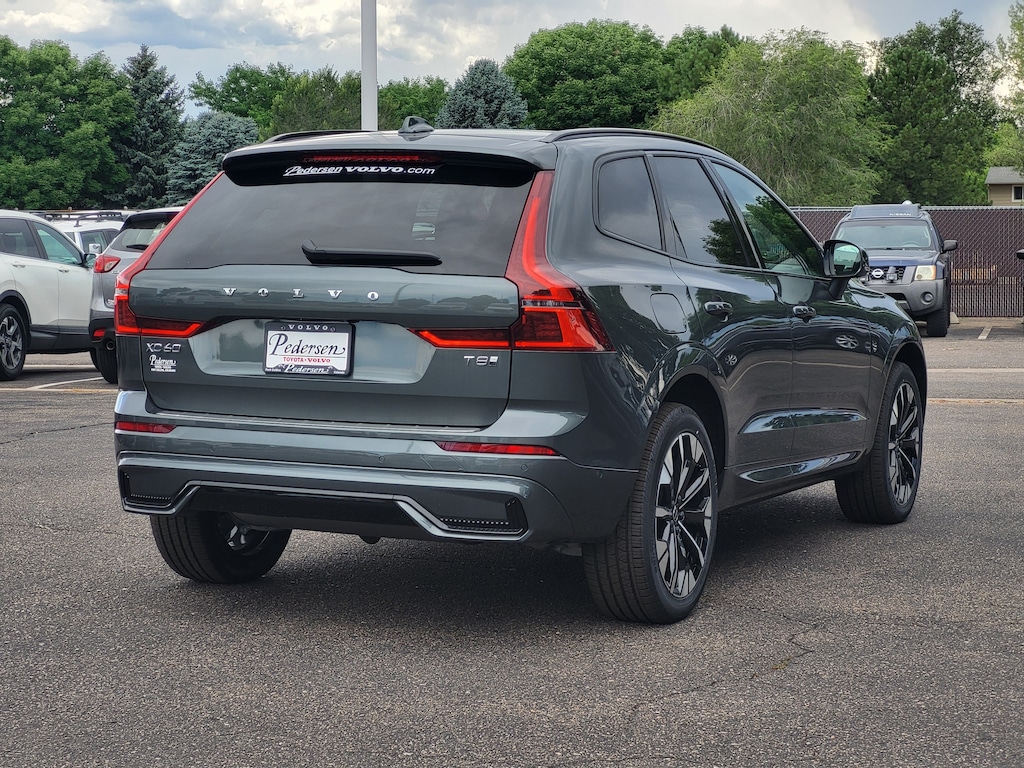 New 2026 Volvo XC60 plug-in hybrid T8 Plus SUV