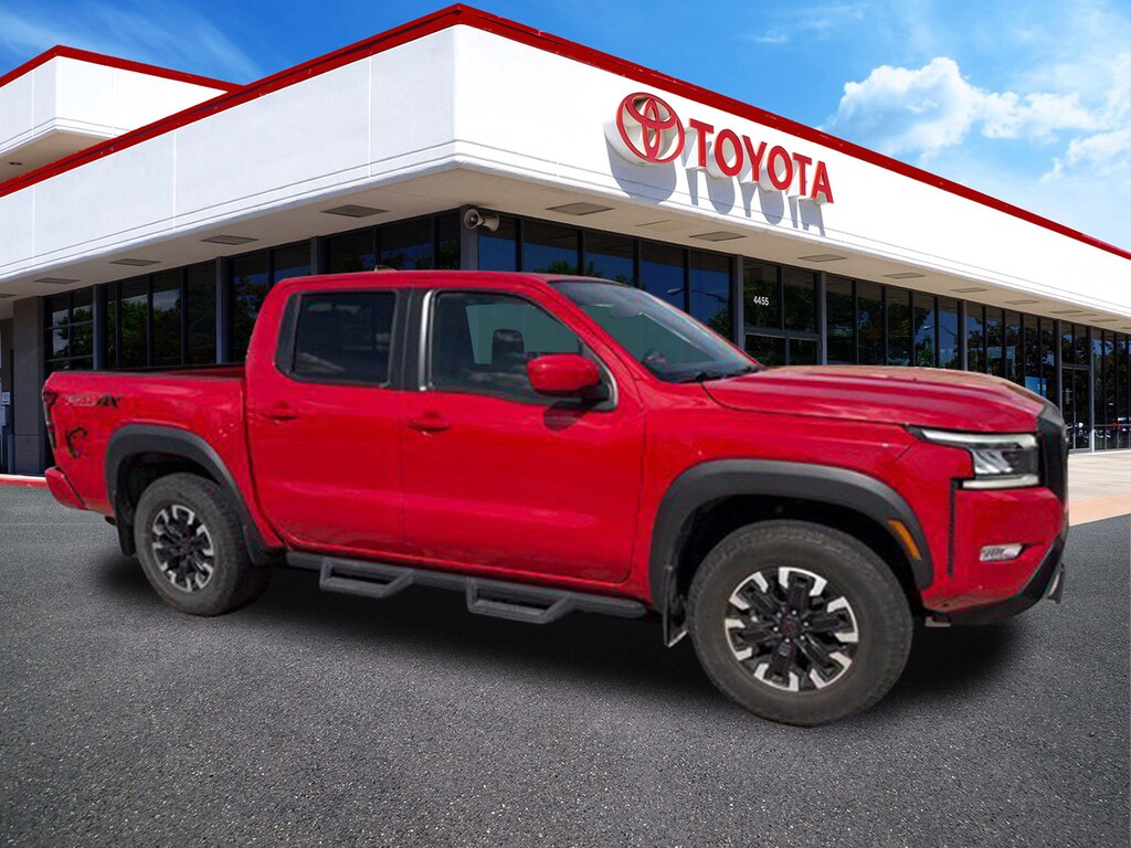 Used 2023 Nissan Frontier PRO-4X Truck Crew Cab