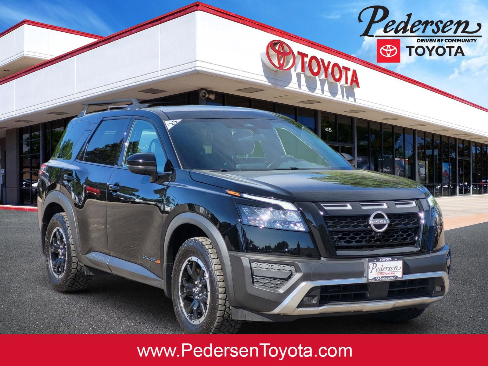 2025 Nissan Pathfinder