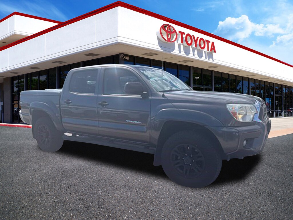 Used 2015 Toyota Tacoma PreRunner V6 Truck Double Cab