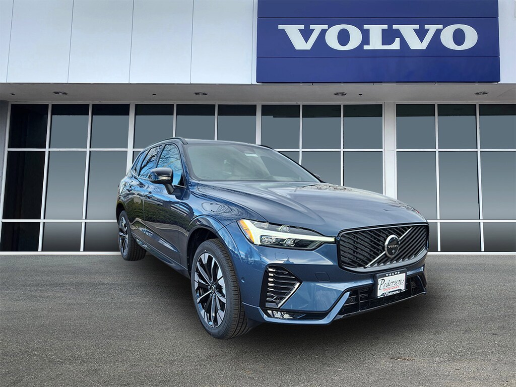 New 2026 Volvo XC60 B5 Plus SUV