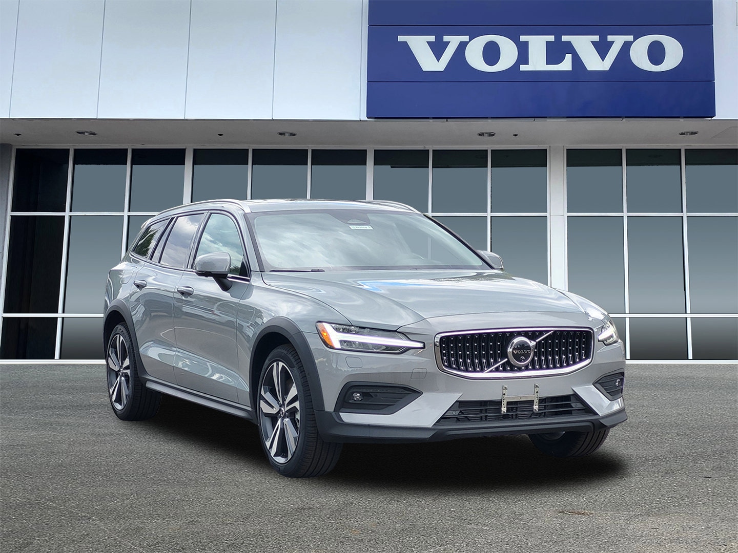 2026 Volvo V60 Cross Country Wagon 