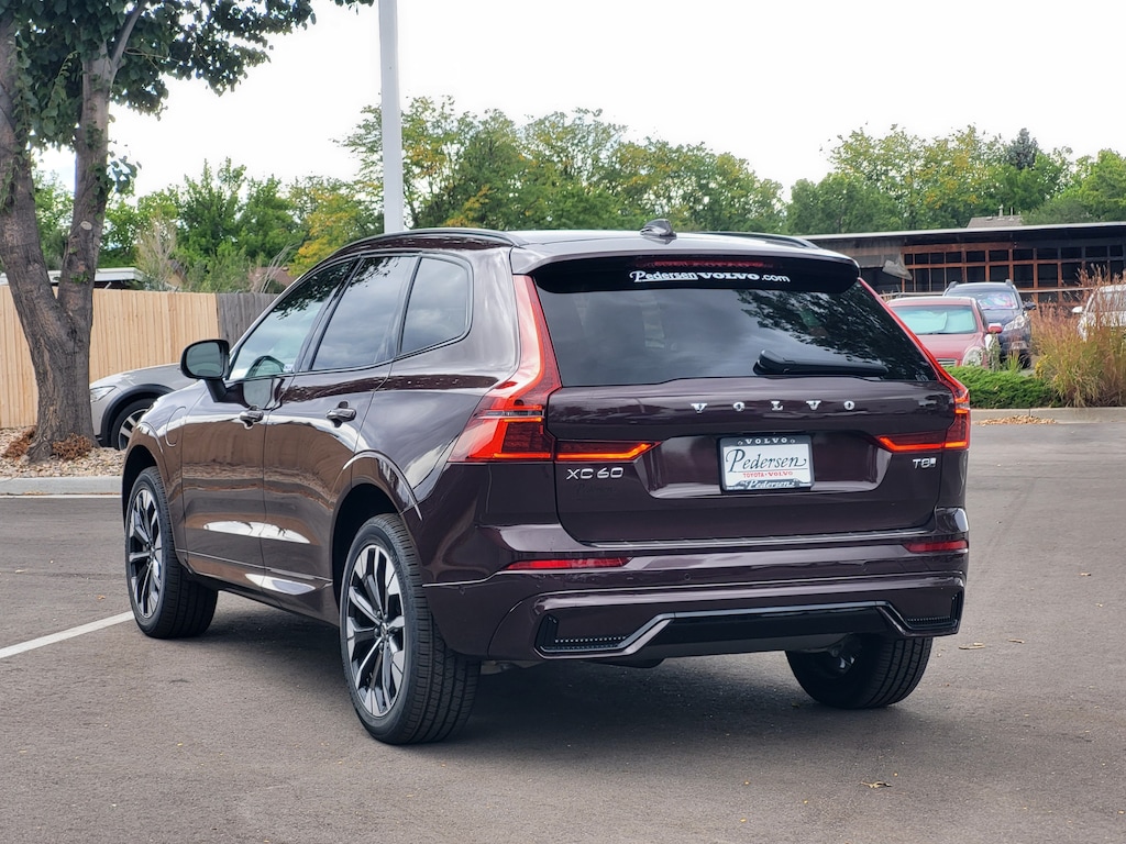 New 2026 Volvo XC60 plug-in hybrid T8 Plus SUV